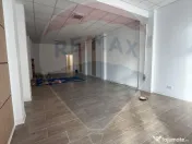 Spațiu comercial de 140mp de închiriat în zona 1 Mai 