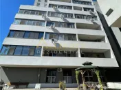 Apartament cu 3 camere sectorul 4 