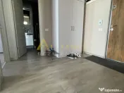 Apartament cu 3 camere sectorul 4 