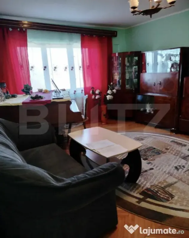 Apartament 3 camere, 93 mp, zona Semicentrală