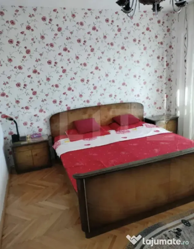 Apartament 3 camere, 93 mp, zona Semicentrală
