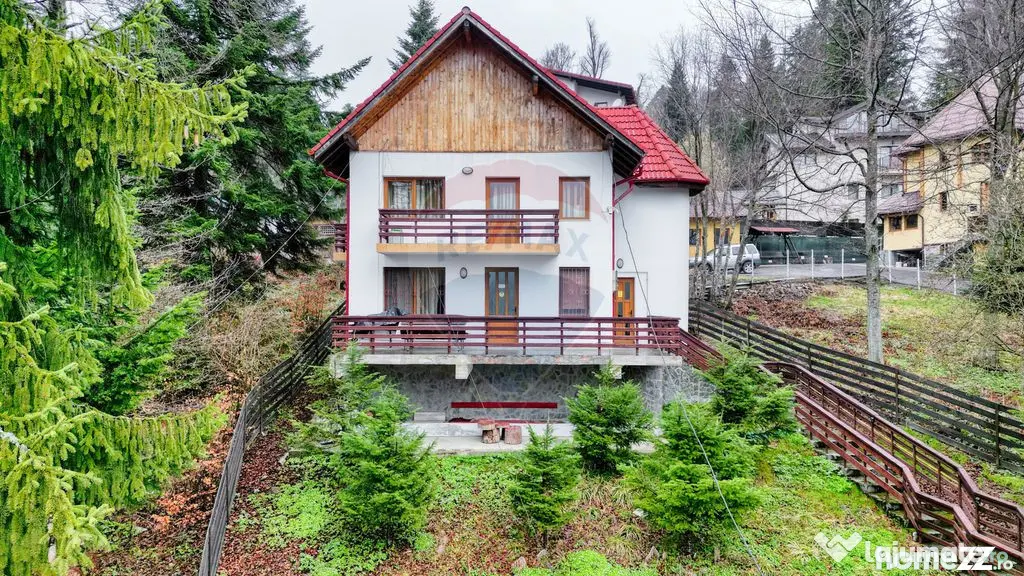 Vilă de vânzare în Predeal – vedere panoramică căt...