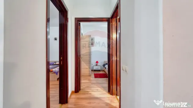 Vilă de vânzare în Predeal – vedere panoramică căt...