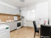 Apartament Zorilor UMF cu 1 camera, bloc dupa 2000, etaj 2 