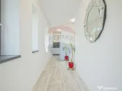 Casă modernă cu 2 dormitoare, teren 265 mp in Bartolomeu 