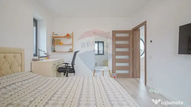 Casă modernă cu 2 dormitoare, teren 265 mp in Bartolomeu