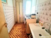 Apartament 3 camere Viziru 1 etaj 1 sup 52 mp 