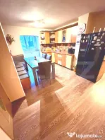 Apartament cu 4 camere, decomandat, spatios, 2 bai, Sanmarti
