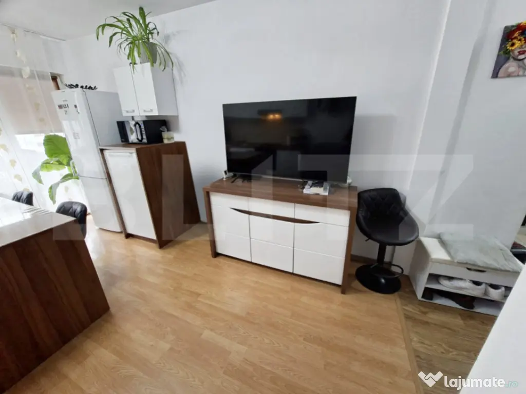 Apartament 2 camere, 50 mp, parcare exterioara, la cheie, Ba