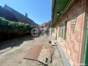 Casa vanzare Brasov - Hoghiz - Cuciulata - 57.000 euro. 