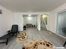 - Casa Parter+Mansarda, zona Islaz.