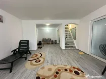 - Casa Parter+Mansarda, zona Islaz.