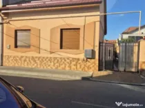 Vand casa centrala str. Ion Popovici Banateanu nr.17 utilata