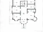 Vila cu piscina - teren generos și potențial multifuncțional 