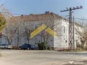 Cladire cu 14 apartamente de , Gradiste 