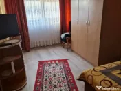 Apartament 4 camere decomandat, orasul Mizil, zona Centrala 