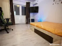 2 camere Vitan Mall, et. 9, an 2001