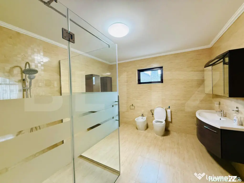 Vila de vanzare, 369 mp, zona Găești - Gaesti (Dambovita)
