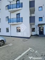 Apartament 3 camere zona Aurel Vlaicu