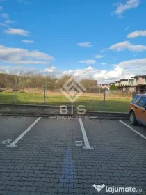 Apartament 3 camere zona Aurel Vlaicu