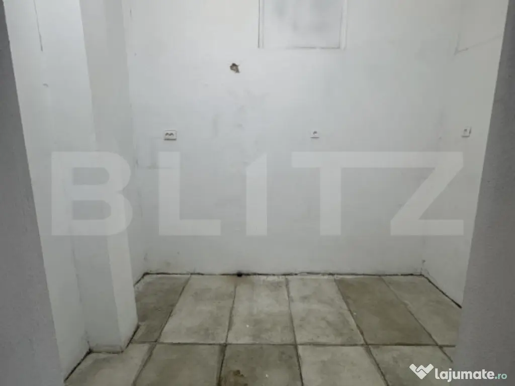 Spațiu comercial de vânzare, 69 mp, zona Central