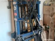 Urgent stivuitor ptr. tractor