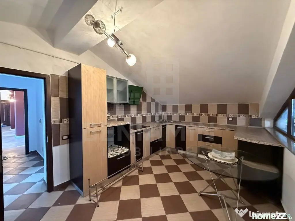 Apartament cu terasa exterioara-Centrala Termica-Mobilat-...