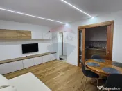 Apartament cu 2 camere de închiriat în zona Central 