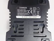 Incarcatoare 12V KF, JLH, cu acumulatori 10,8 V