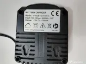 Incarcatoare 12V KF, JLH, cu acumulatori 10,8 V