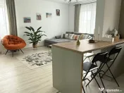 Apartament 2 camere Top City lux,vedere munti,158000 Euro 