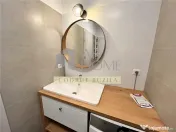 Garsoniera de lux, parcare privata, zona Cartier Albert 