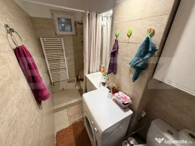 Apartament 2 camere, 40 mp, zona Craiovita Noua - Niela