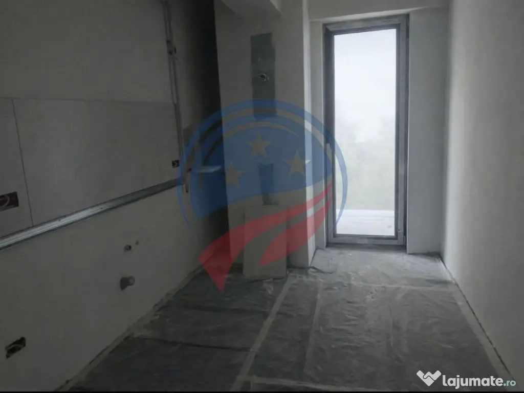 Apartament 3 camere, decomandat, bloc nou, zona George En...