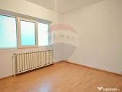 Apartament 5 camere de închiriat | Aviatiei | Ideal birou 