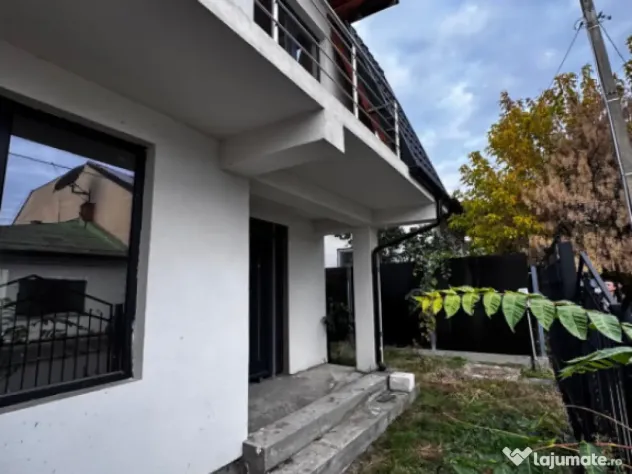 Casa P+1, 205 mp, zona George Enescu