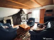 Casa de vacanta cu teren 2000mp Valea Avrigului 
