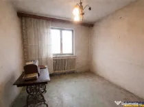 Cartierul Florilor, imobil renovabil, etaj intermediar, zona