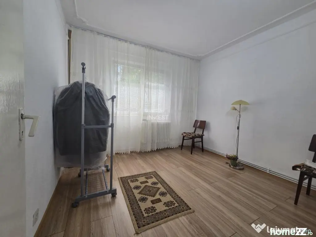 2 camere-Lidl Dacia-70.000 euro