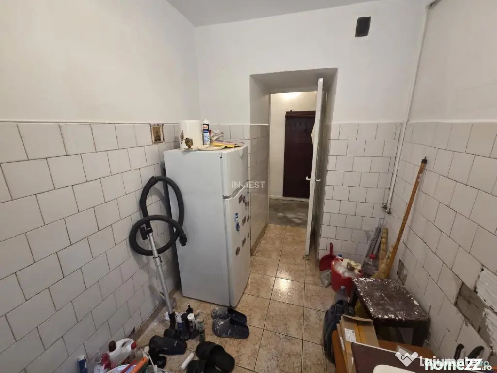 2 camere-Lidl Dacia-70.000 euro