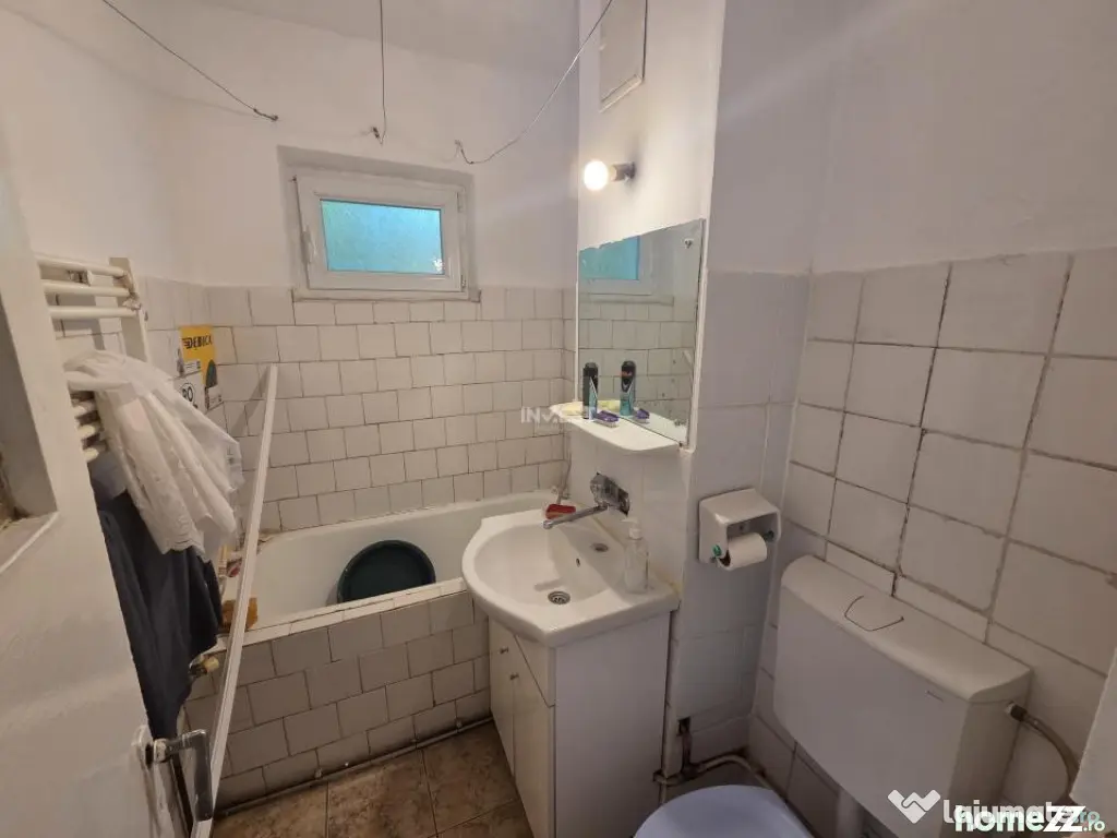 2 camere-Lidl Dacia-70.000 euro