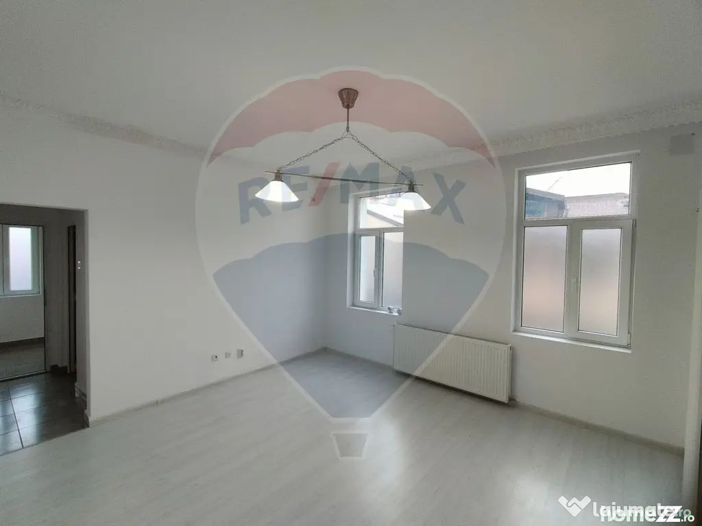 Spațiu de birouri central - Vilă 323 mp - Ideal sediu f...