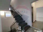 Spațiu de birouri central - Vilă 323 mp - Ideal sediu f... 