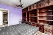 Apartament spatios in centrul orasului Chisineu Cris 