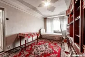 Apartament spatios in centrul orasului Chisineu Cris 