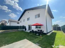 4 camere 2 bai teren 217mp