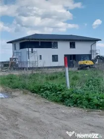 Casa tip Duplex- 4 camere, 130mp, 500 mp teren - Stupini Bra