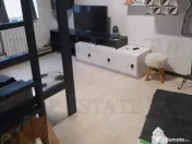 Apartament 2 camere compartimentat parter si demisol, zona 