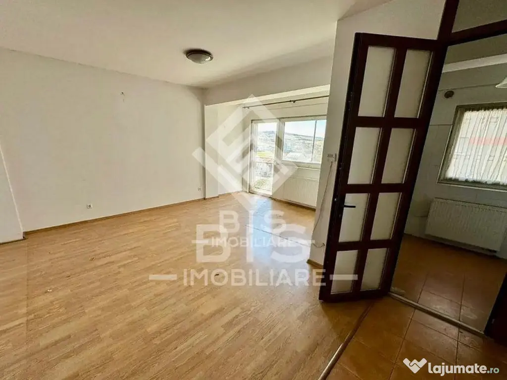 Apartament 2 camere- Bloc Nou, Independenţei - Kaufkand