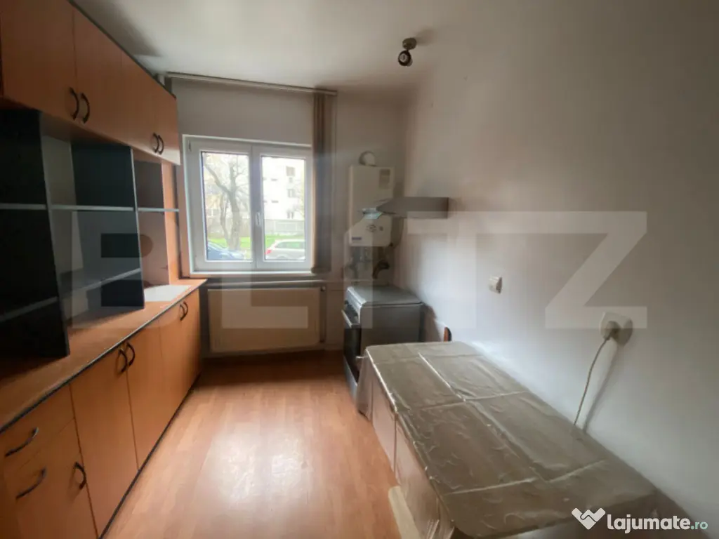 Apartament cu 2 camere, 52 mp, zona Take Ionescu